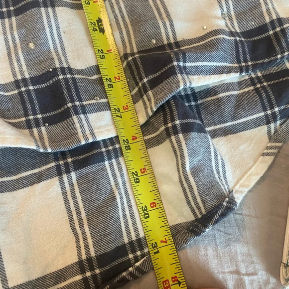 NWT white & black plaid flannel shirt with rhinestone size 1x long sleeve - Picture 9 of 9